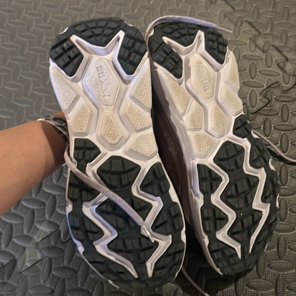 Hoka one one challenger woman’s shoes - Picture 10 of 10